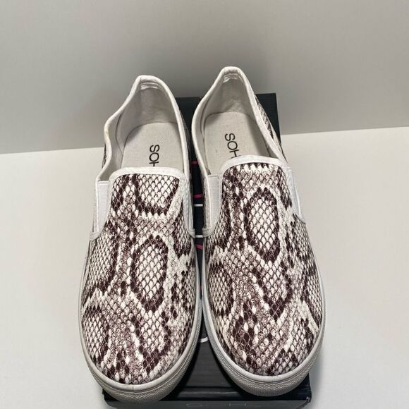 SOHO Girls Faux Snakeskin Embossed Slip Ons ~ Women’s Size 10 ~ Style Jerry-2 - Picture 9 of 9